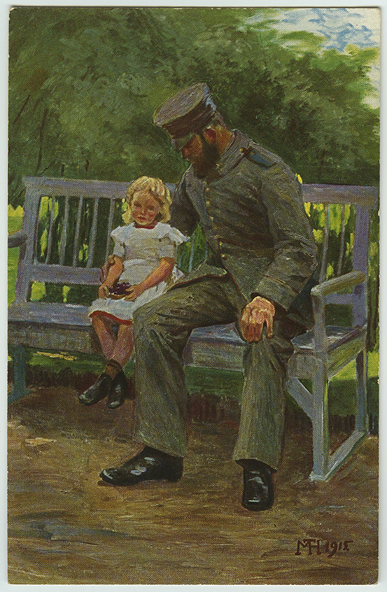 Soldat mit Kind auf weißer Bank sitzend, im Hintergrund ein Park