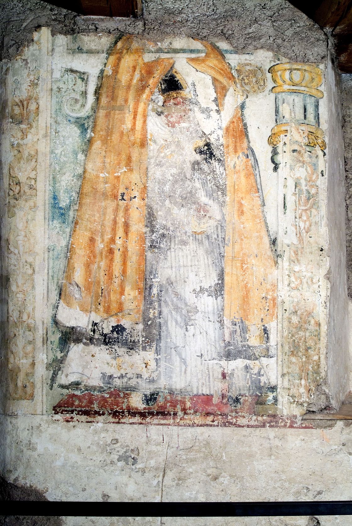 Wandbild mit Abbildung eines Bischofs im Mönchsboden von Schloss Weesenstein, um 1544 