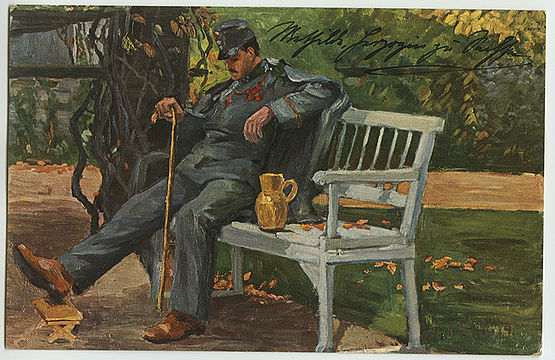 Soldat auf einer weißer Bank sitzend