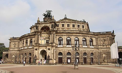 Fotografie der Semperoper in Dresden von 2015